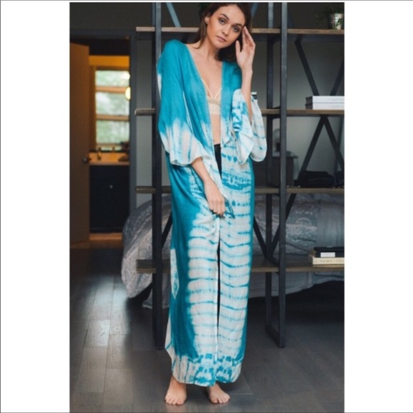 🦋tie dye kimono cover-up🦋 - Picture 2 of 3